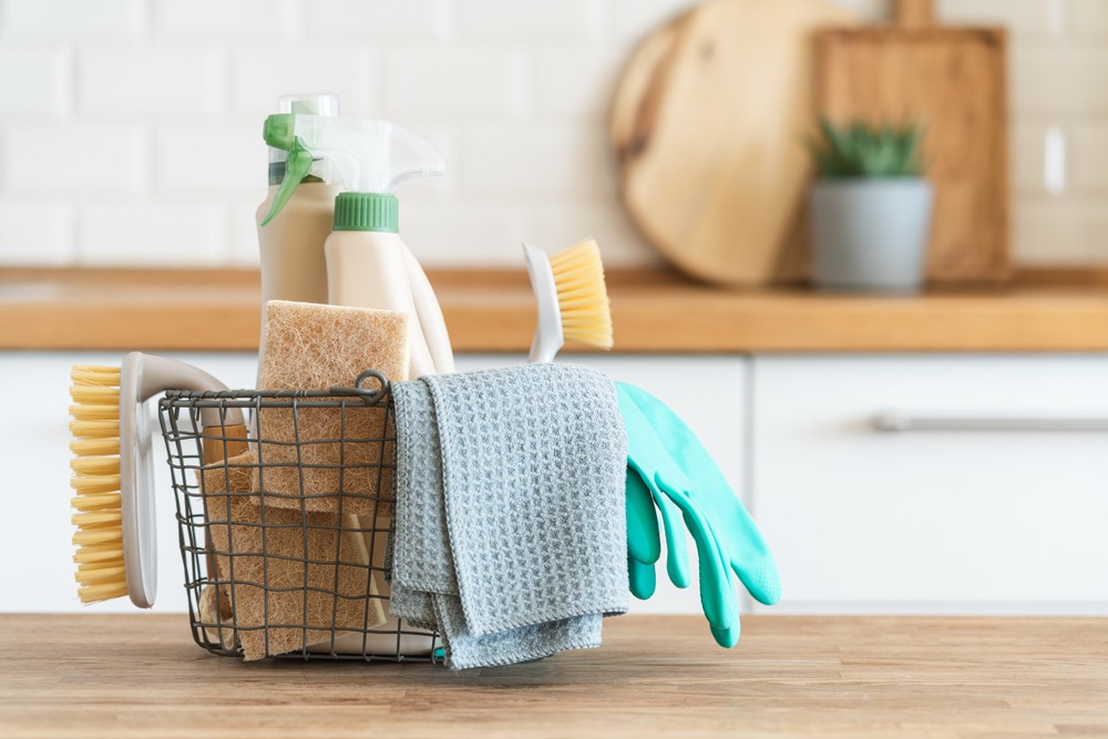 What are the do's and don'ts of cleaning